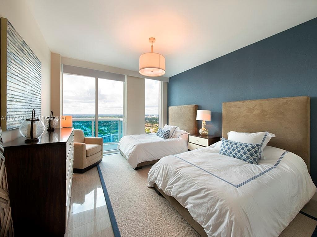 2711 Ocean Dr. 2804 photo 16