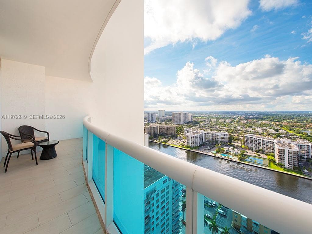 2711 Ocean Dr. 2804 photo 24