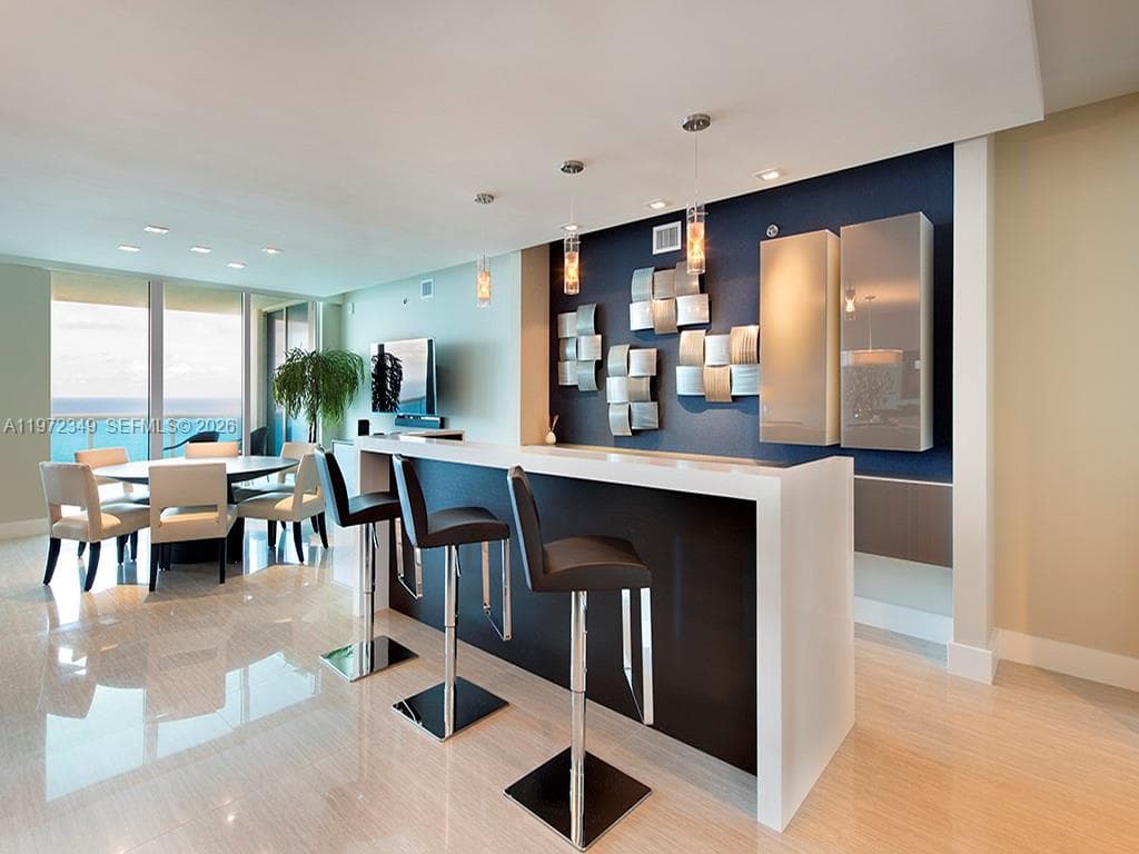 2711 Ocean Dr. 2804 photo 11