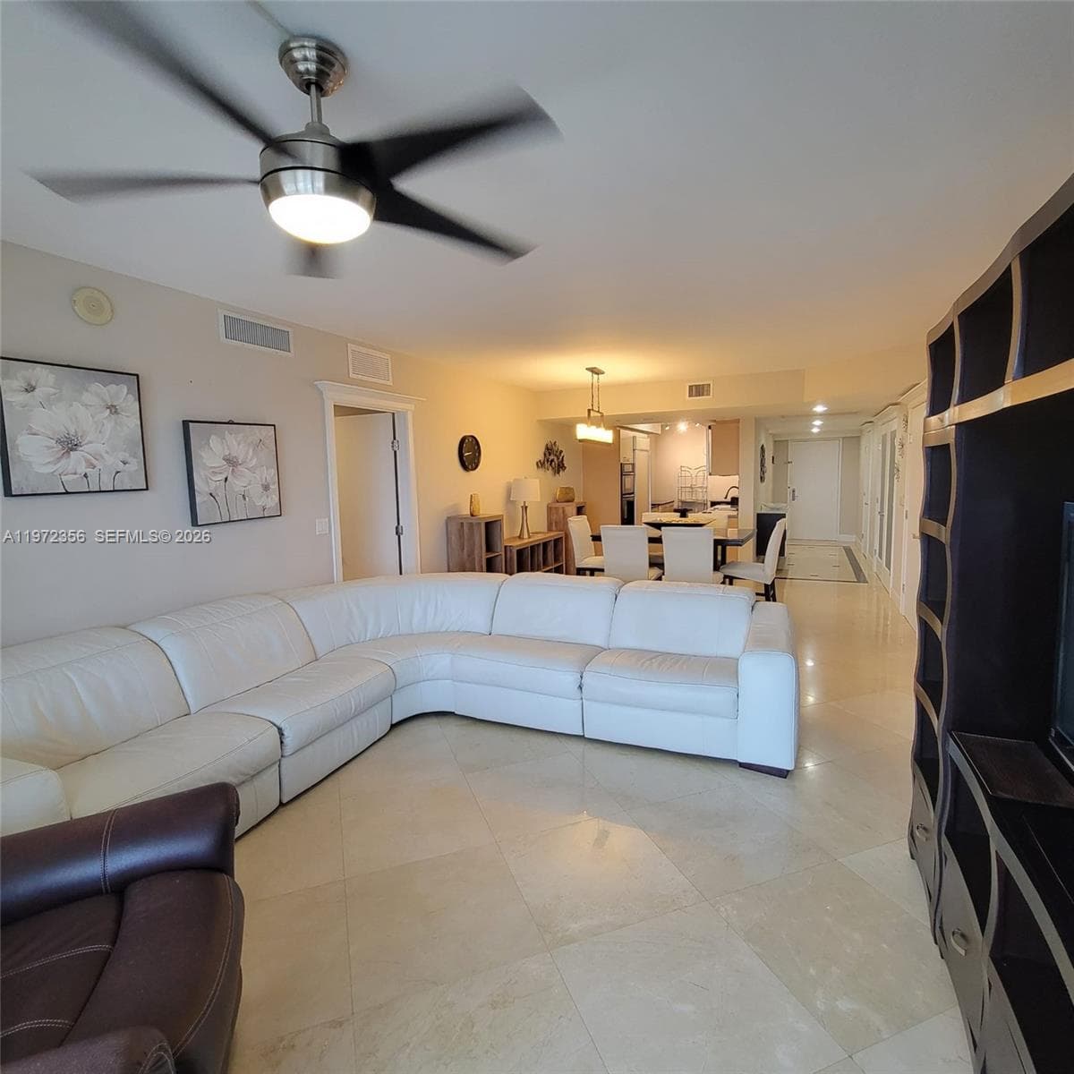 1850 Ocean Dr 3007 photo 17