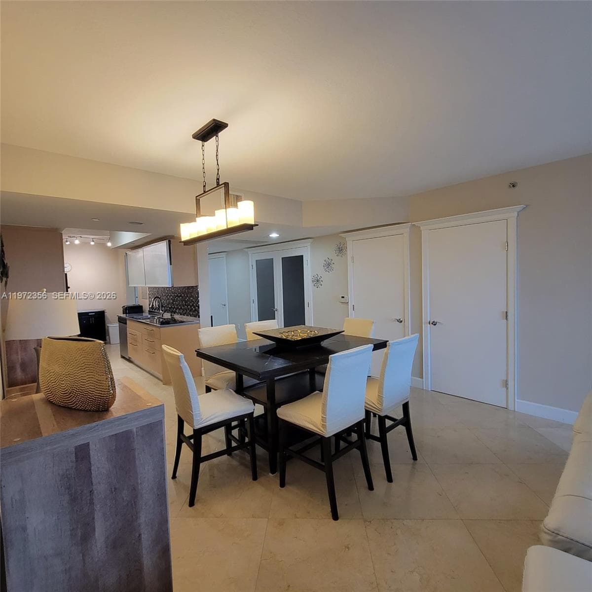 1850 Ocean Dr 3007 photo 16