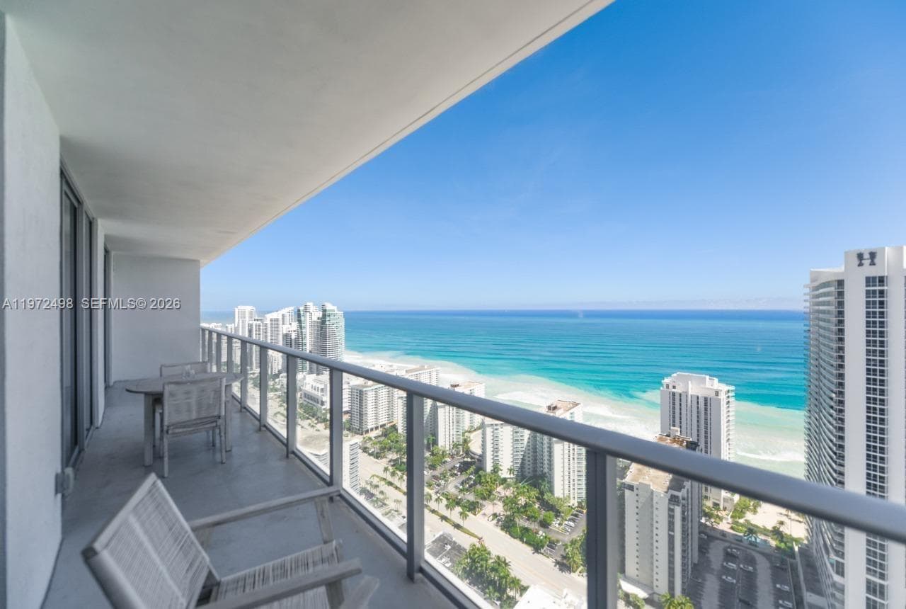 4010 Ocean Dr 2
