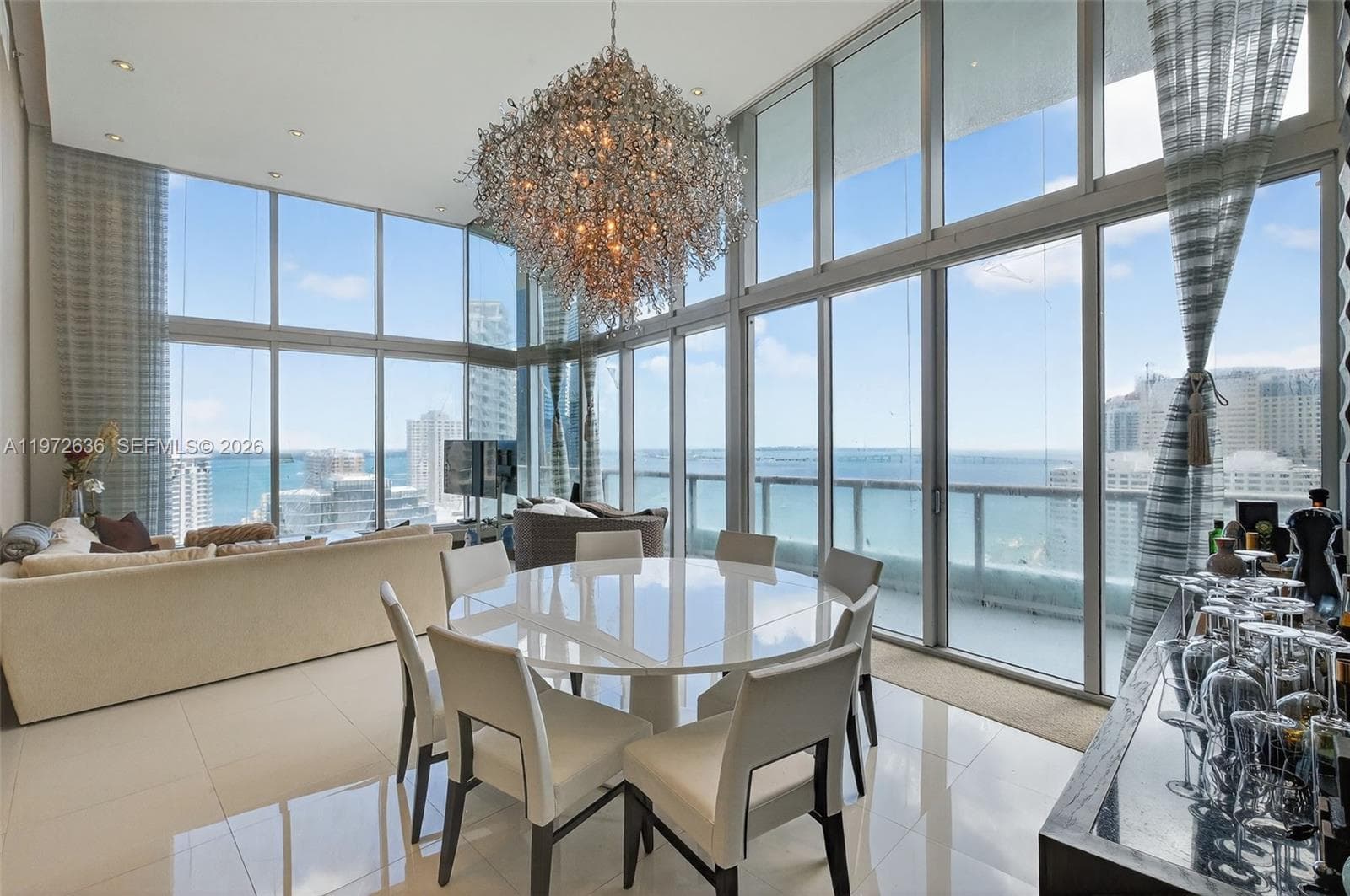 495 Brickell avenue 2201 photo 1