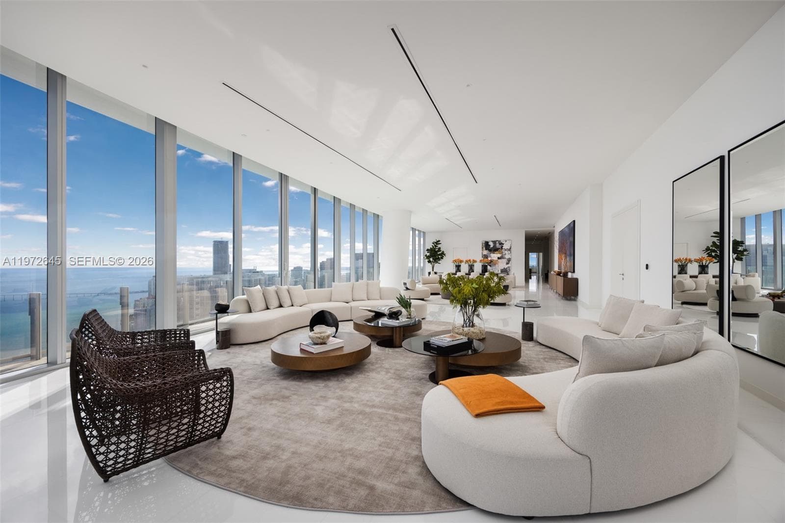 300 Biscayne Boulevard Way 3