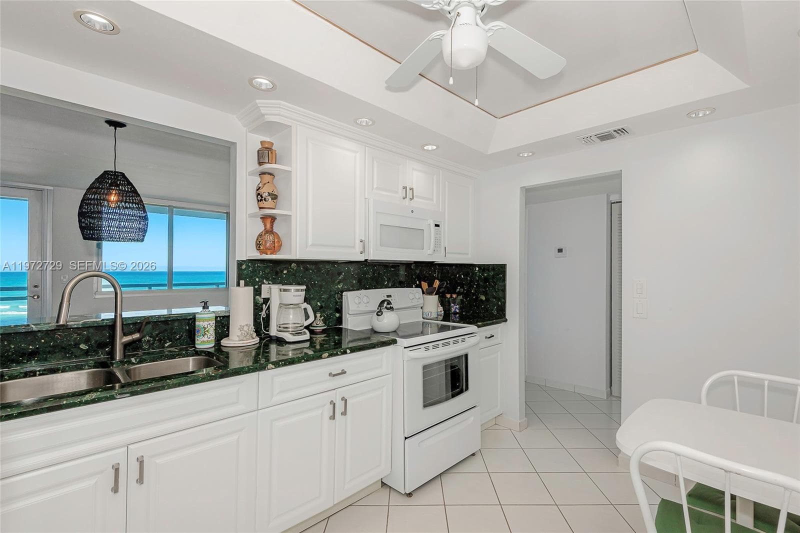 7135 Collins Ave 834 photo 19