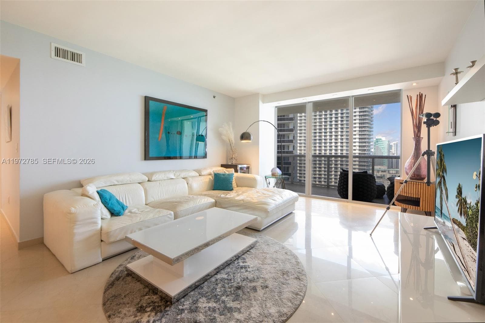 1830 Ocean Dr 3011 photo 6