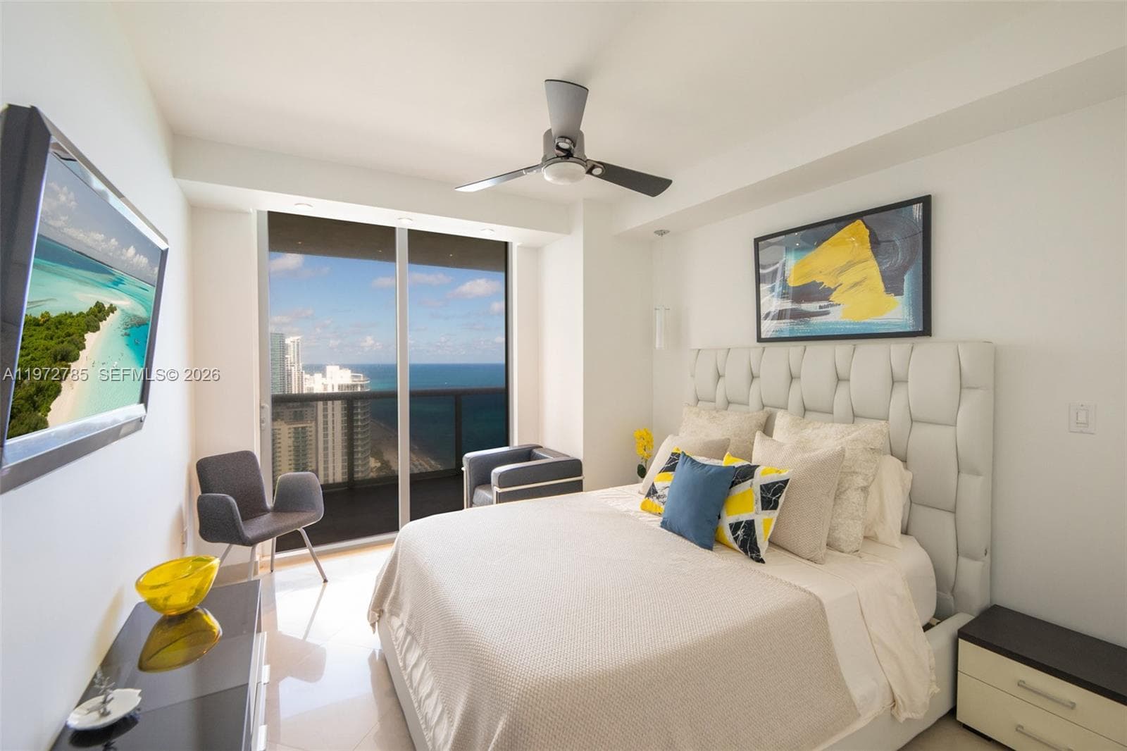 1830 Ocean Dr 3011 photo 25