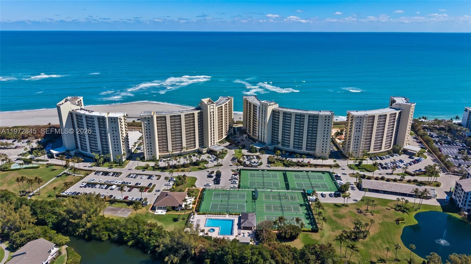 300 Ocean Trail Way 3