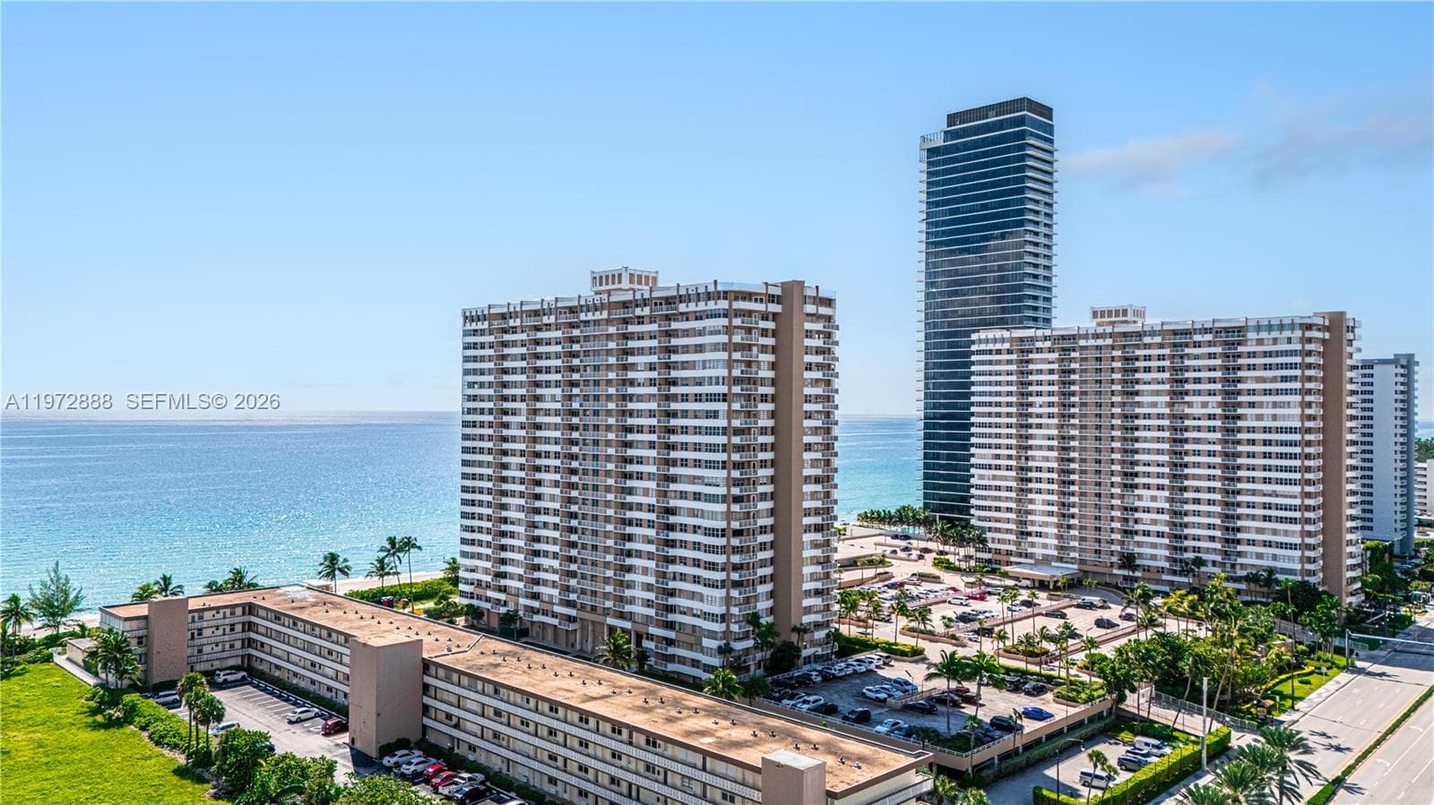 1950 S Ocean Dr 11D photo 1