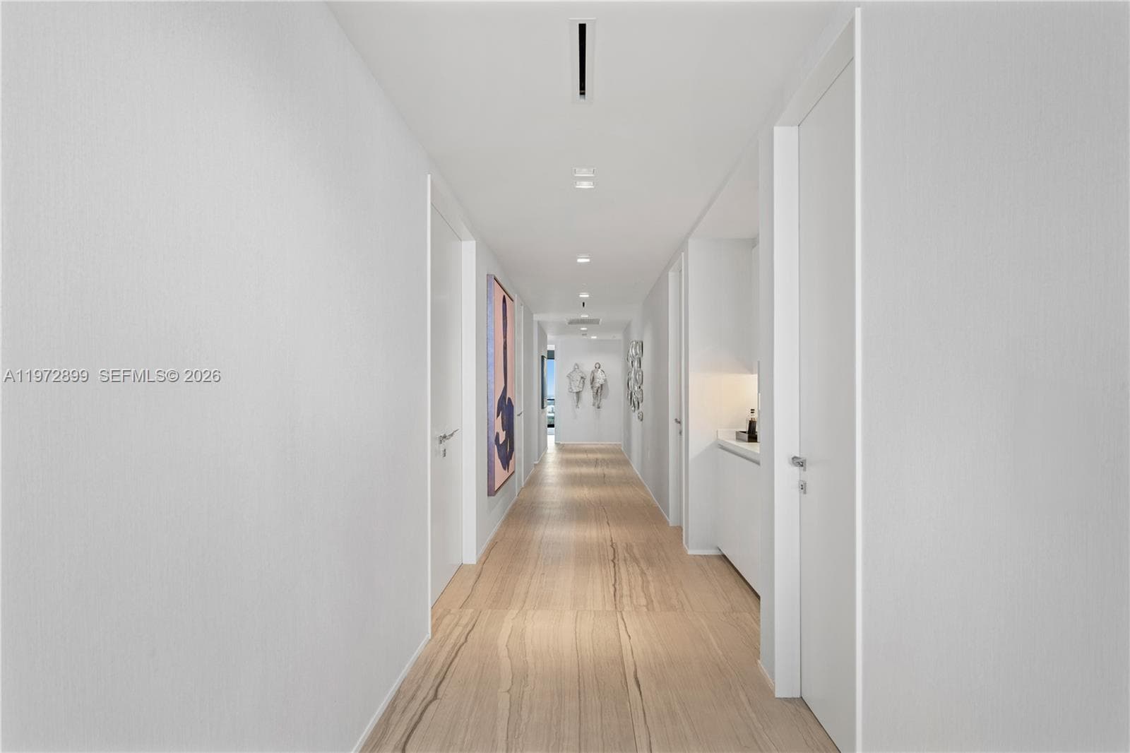 1000 Biscayne Blvd 3201 photo 6