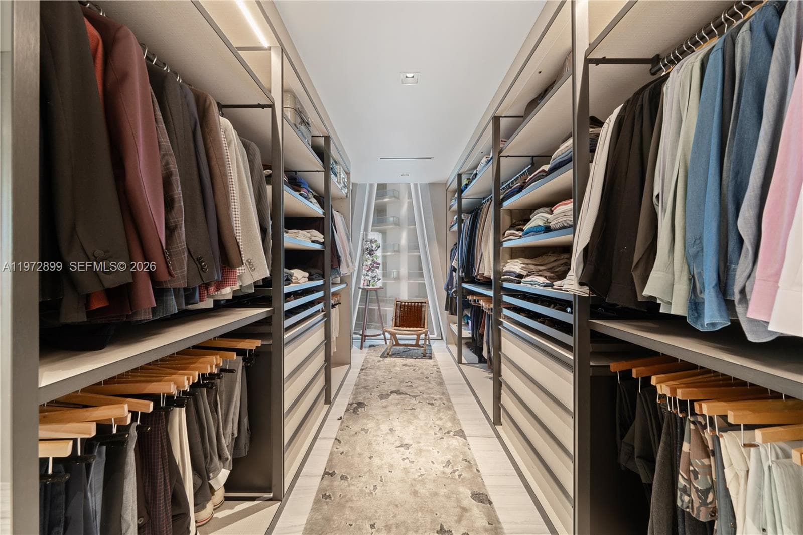 1000 Biscayne Blvd 3201 photo 15