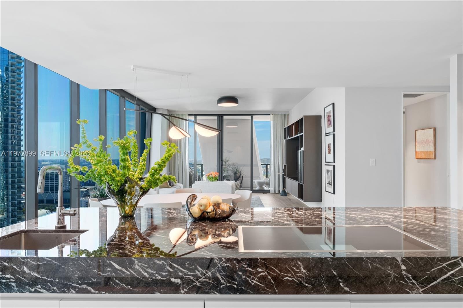 1000 Biscayne Blvd 3201 photo 21