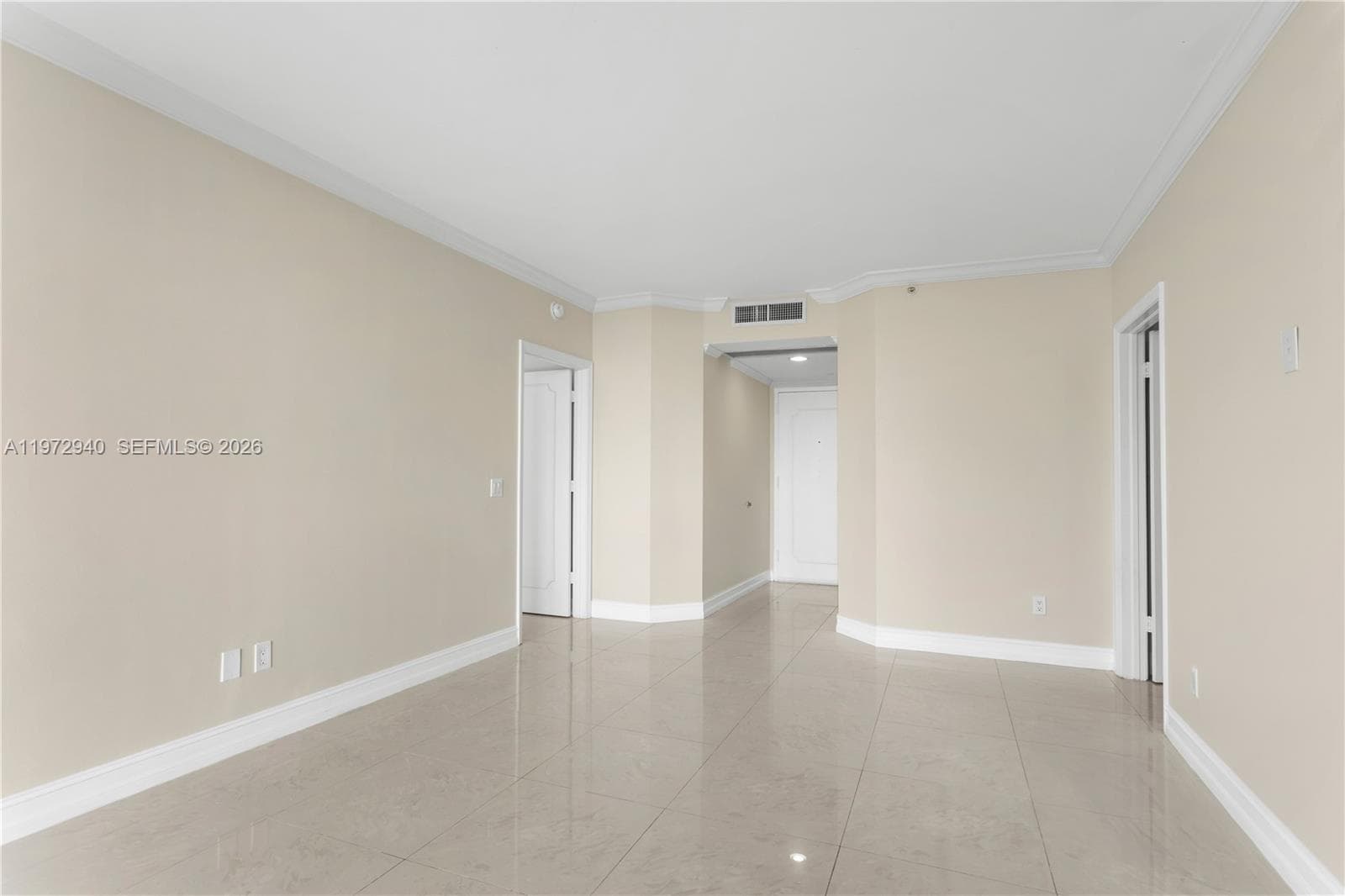 4775 Collins Ave 1006 photo 12