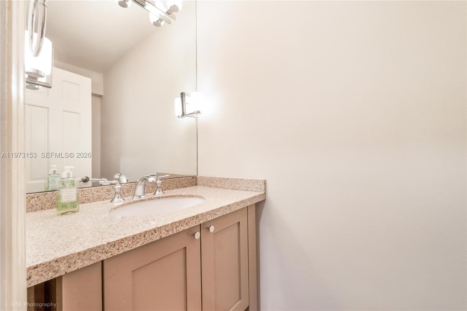 1265 Alhambra Cir A photo 9