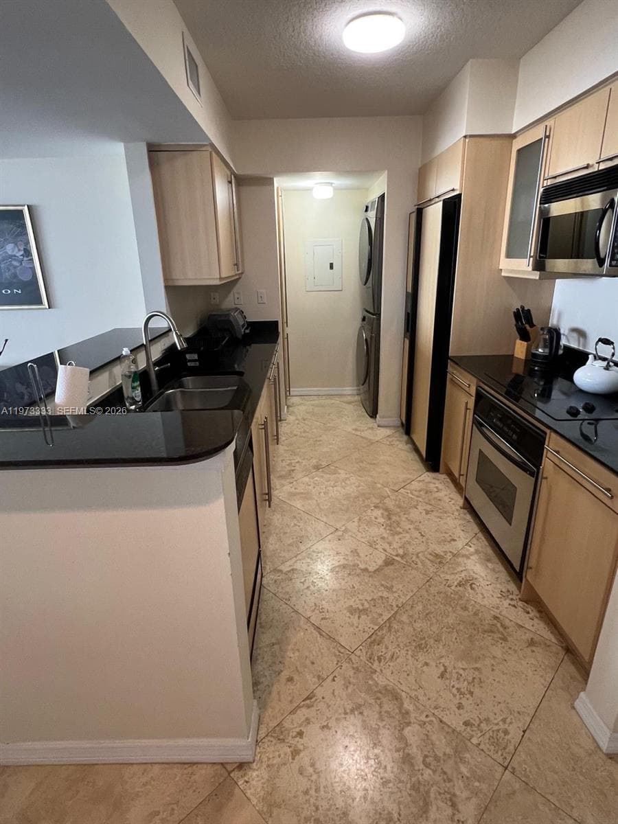 2080 S Ocean Dr 308 photo 15