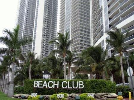 1800 Ocean Dr 2
