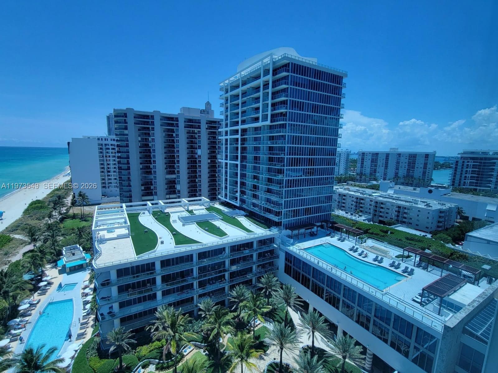 6801 Collins Ave LPH06 Doorlph14 photo 7