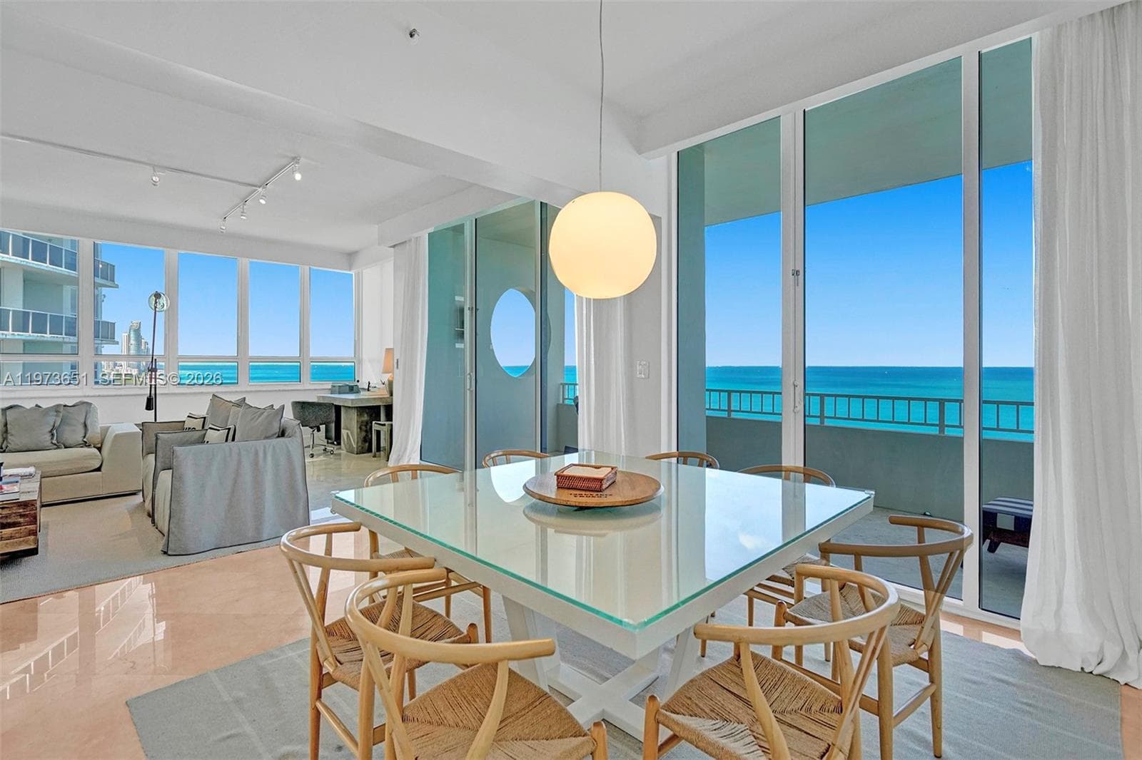 10205 Collins Ave 5
