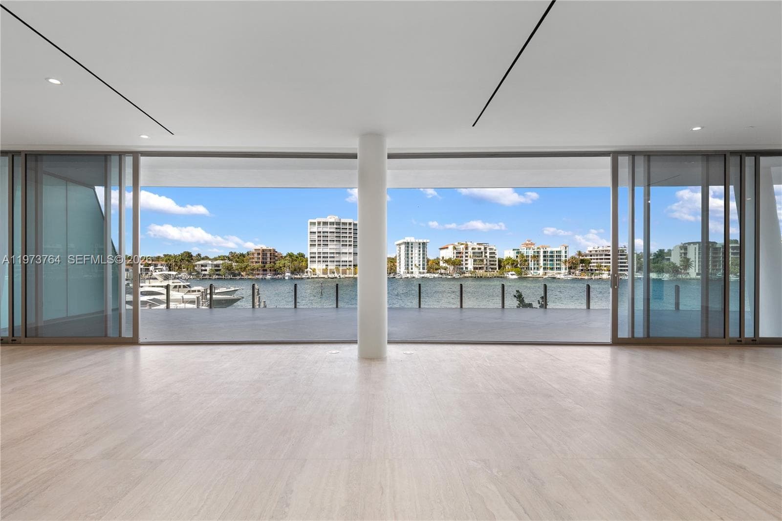5 Grove Isle Dr 1