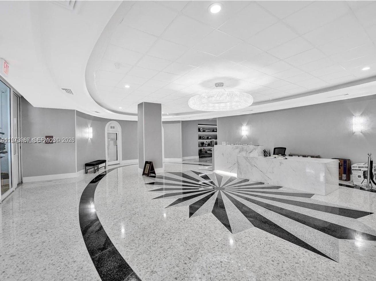 3140 Ocean Dr 1812 photo 6