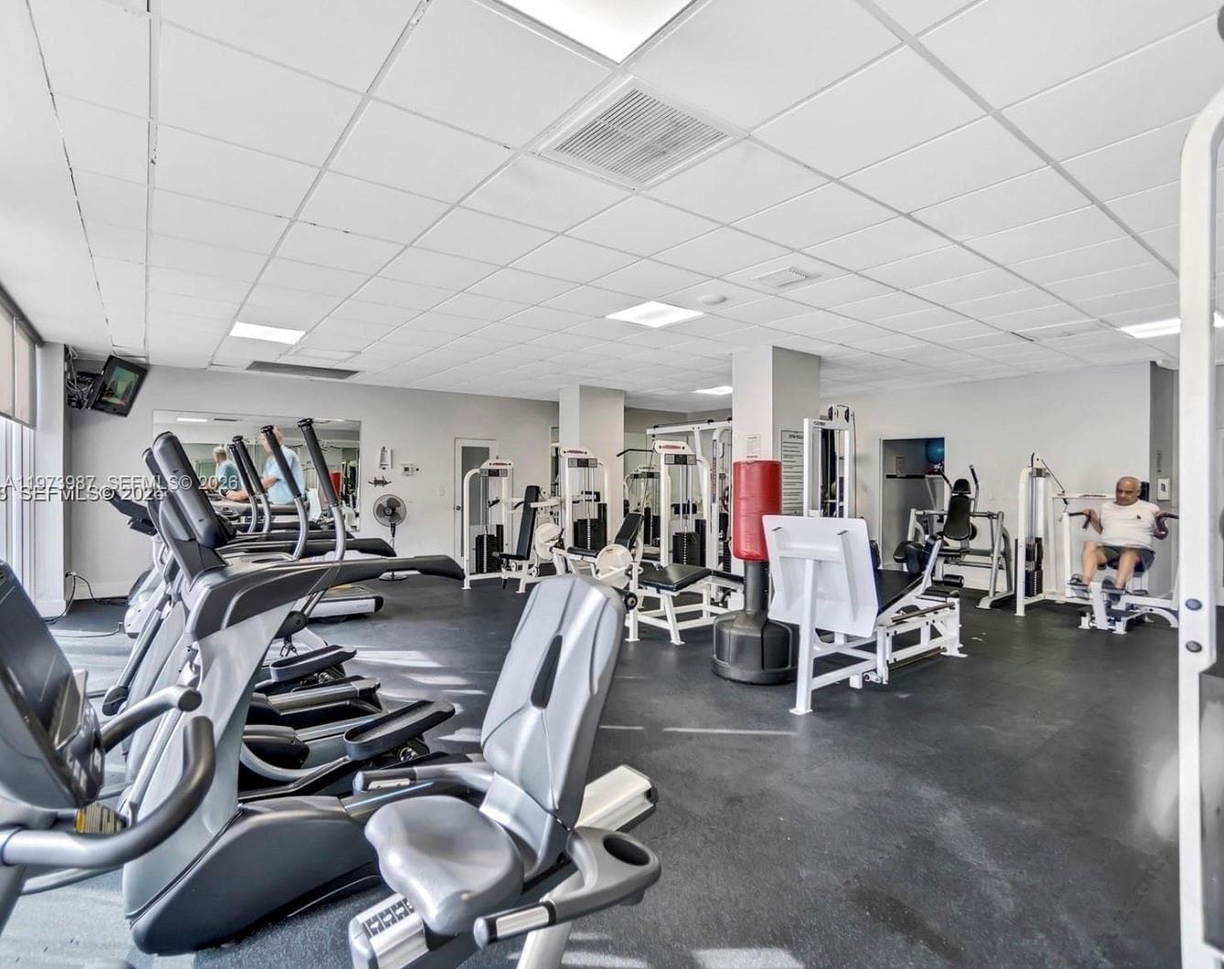 3140 Ocean Dr 4