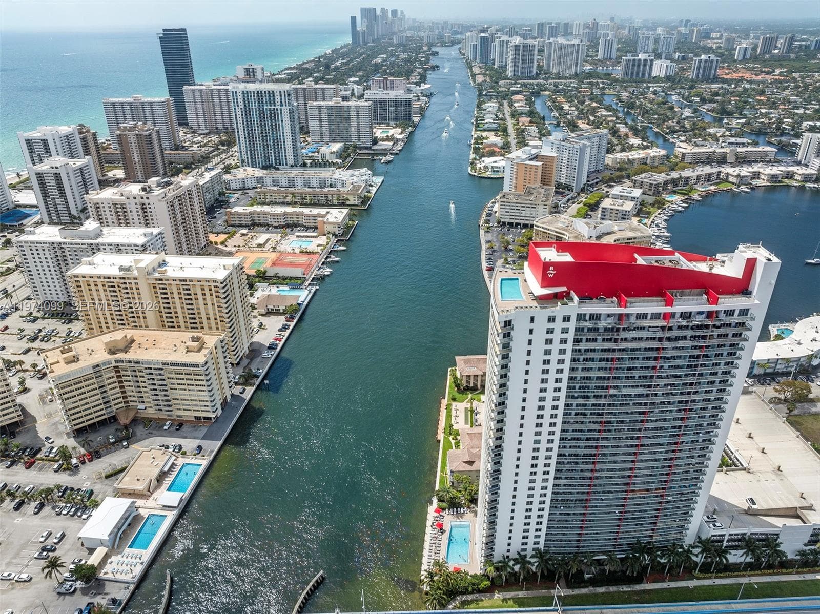 2602 E Hallandale Beach Blvd R2806 photo 3