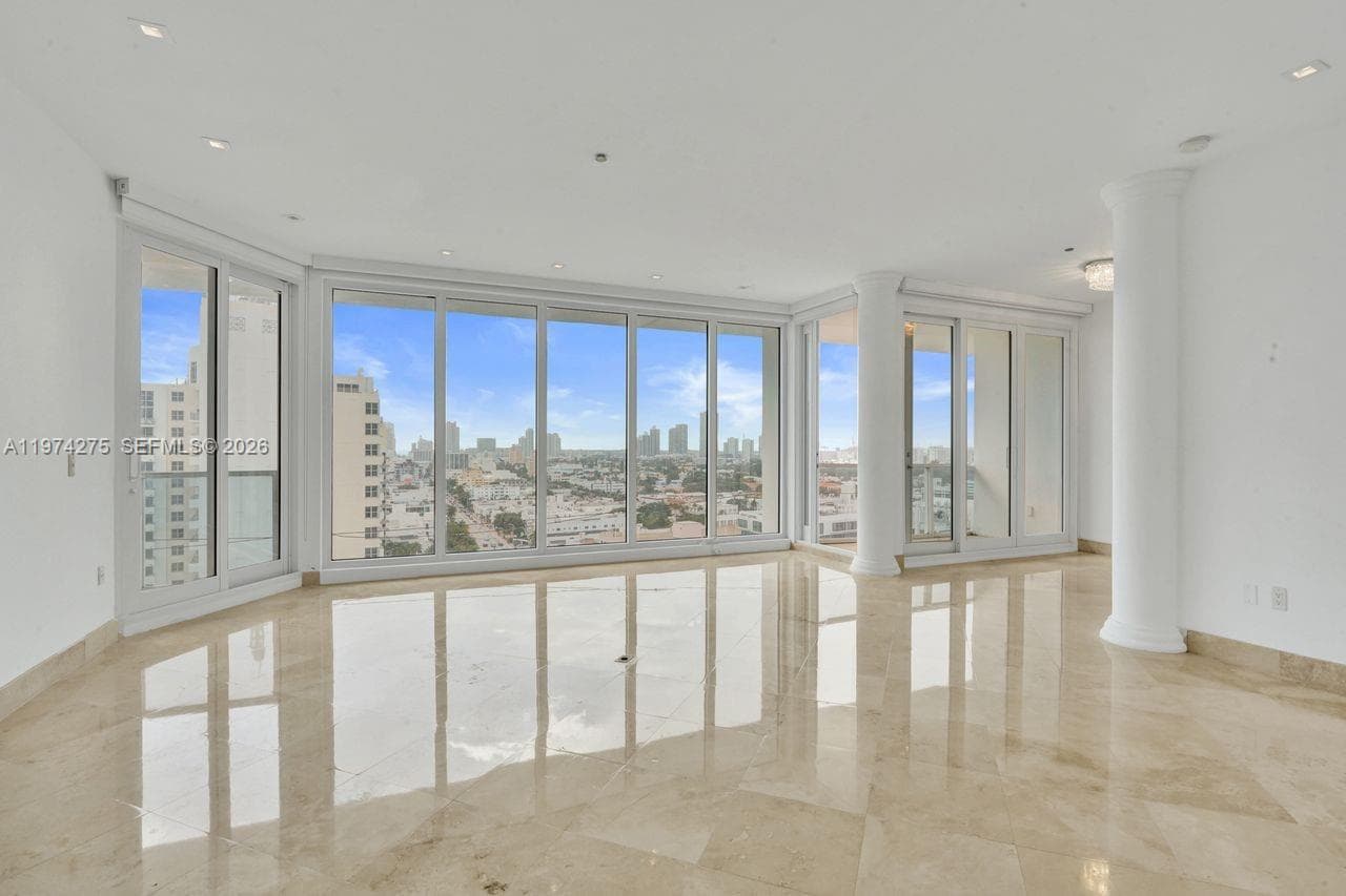 100 Lincoln Rd PH12 photo 3