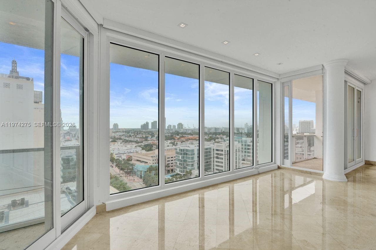 100 Lincoln Rd PH12 photo 5