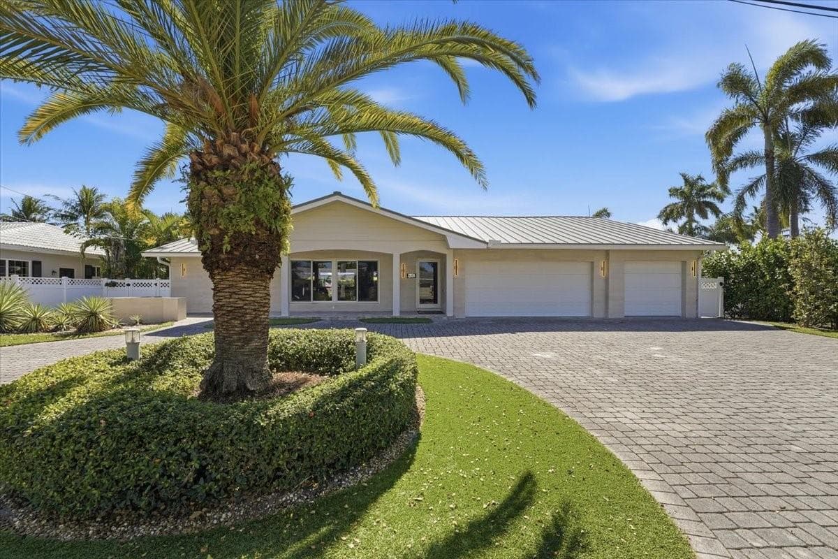 2830 NE 55th Street 4