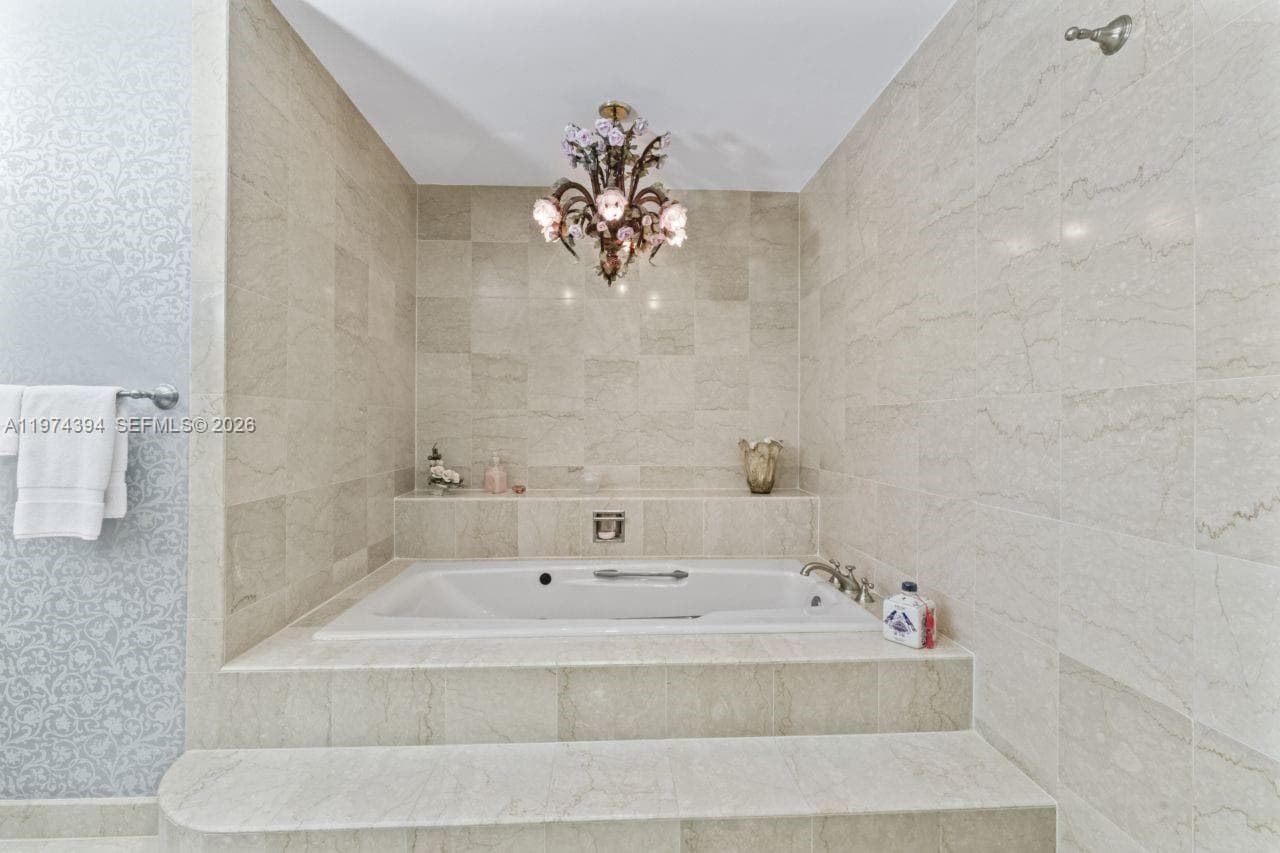 5266 Fisher Island Dr 5266 photo 23
