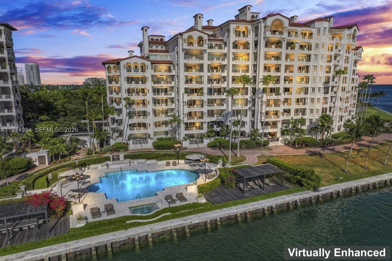 5266 Fisher Island Dr 5