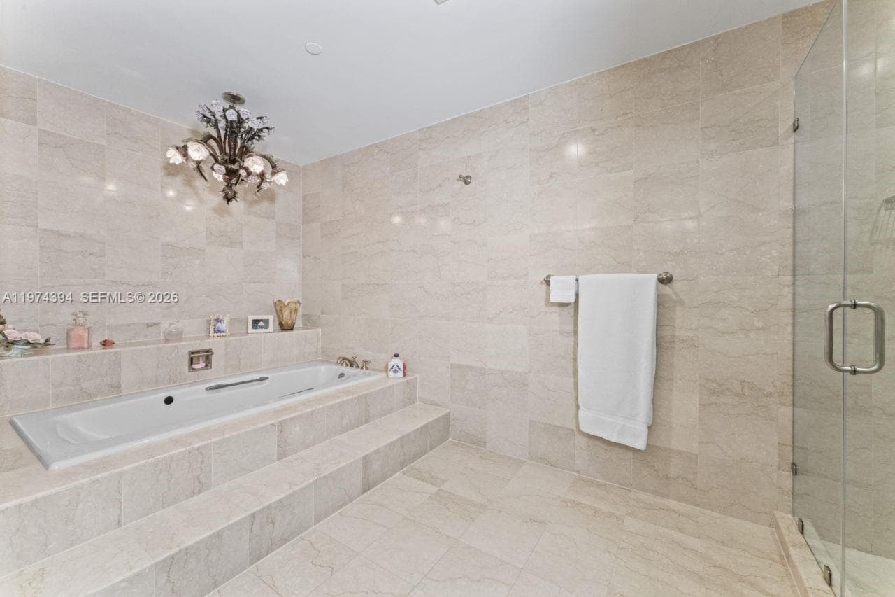 5266 Fisher Island Dr 5266 photo 21