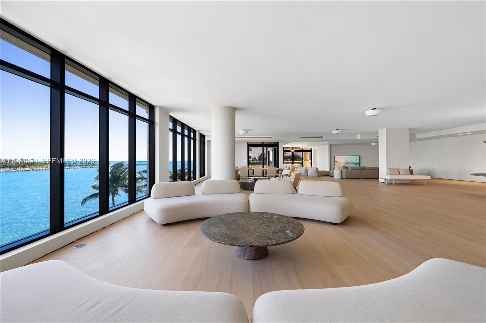 7043 Fisher Island Dr 7043 photo 17