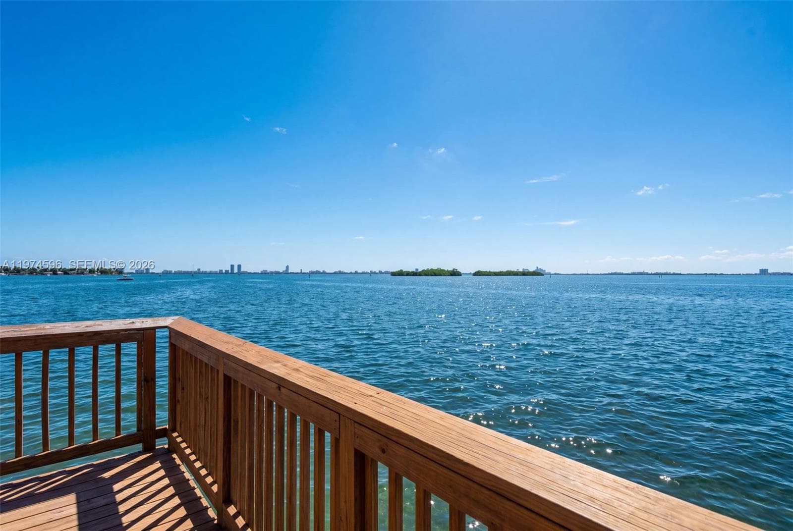 7845 NE Bayshore Ct 16 photo 4