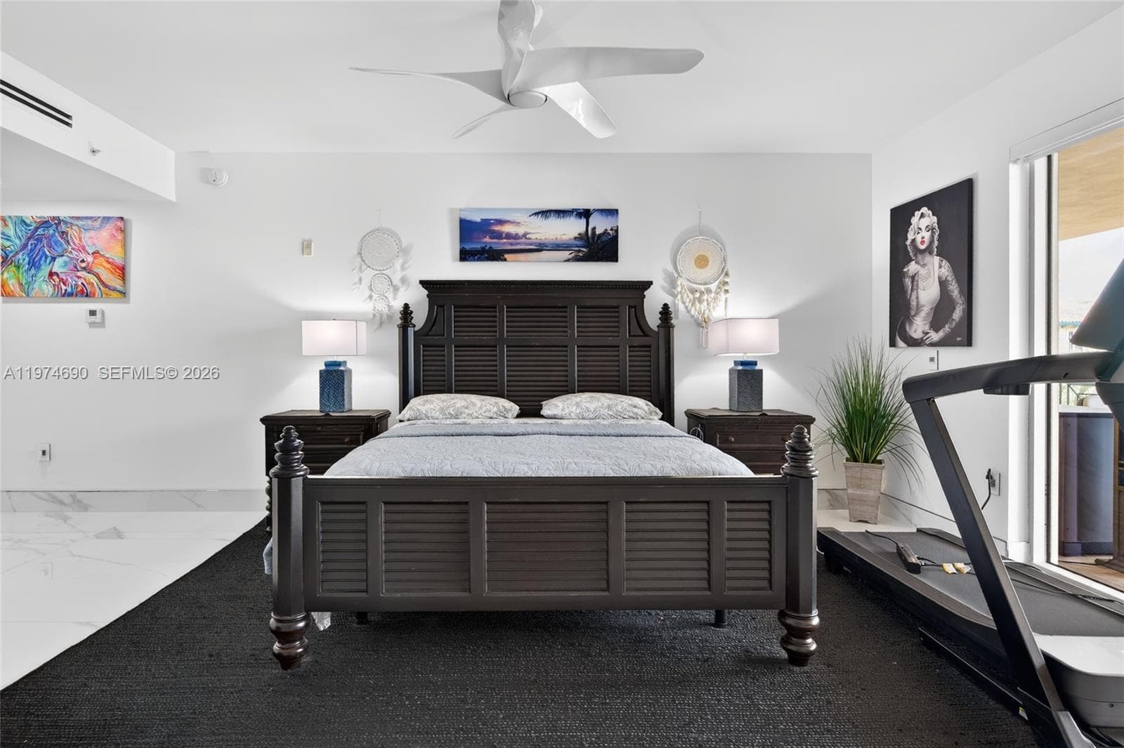 3415 Ocean Dr 401 photo 23