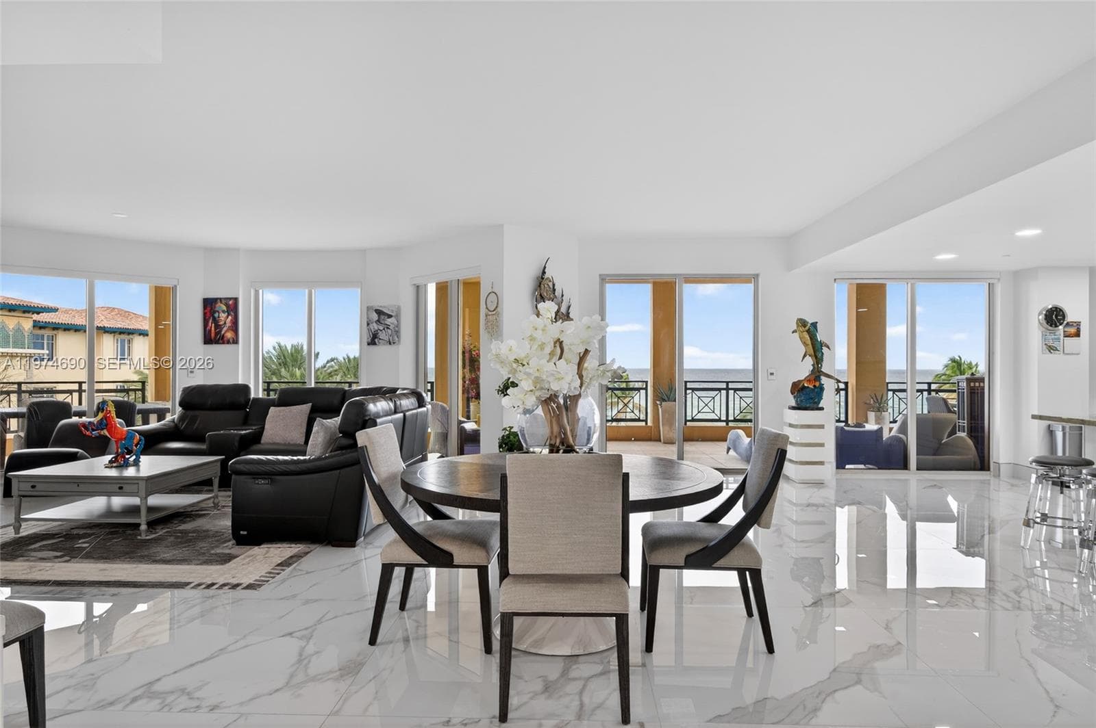 3415 Ocean Dr 401 photo 13