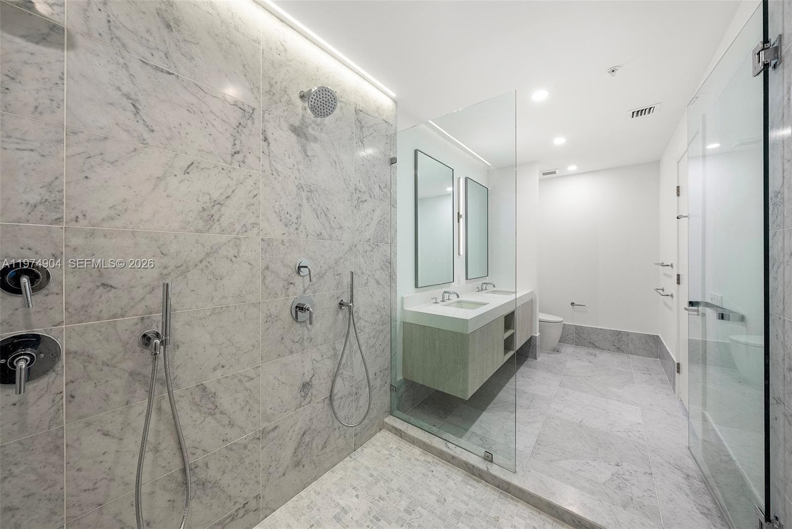 9201 Bay Harbor Drive 805 photo 10