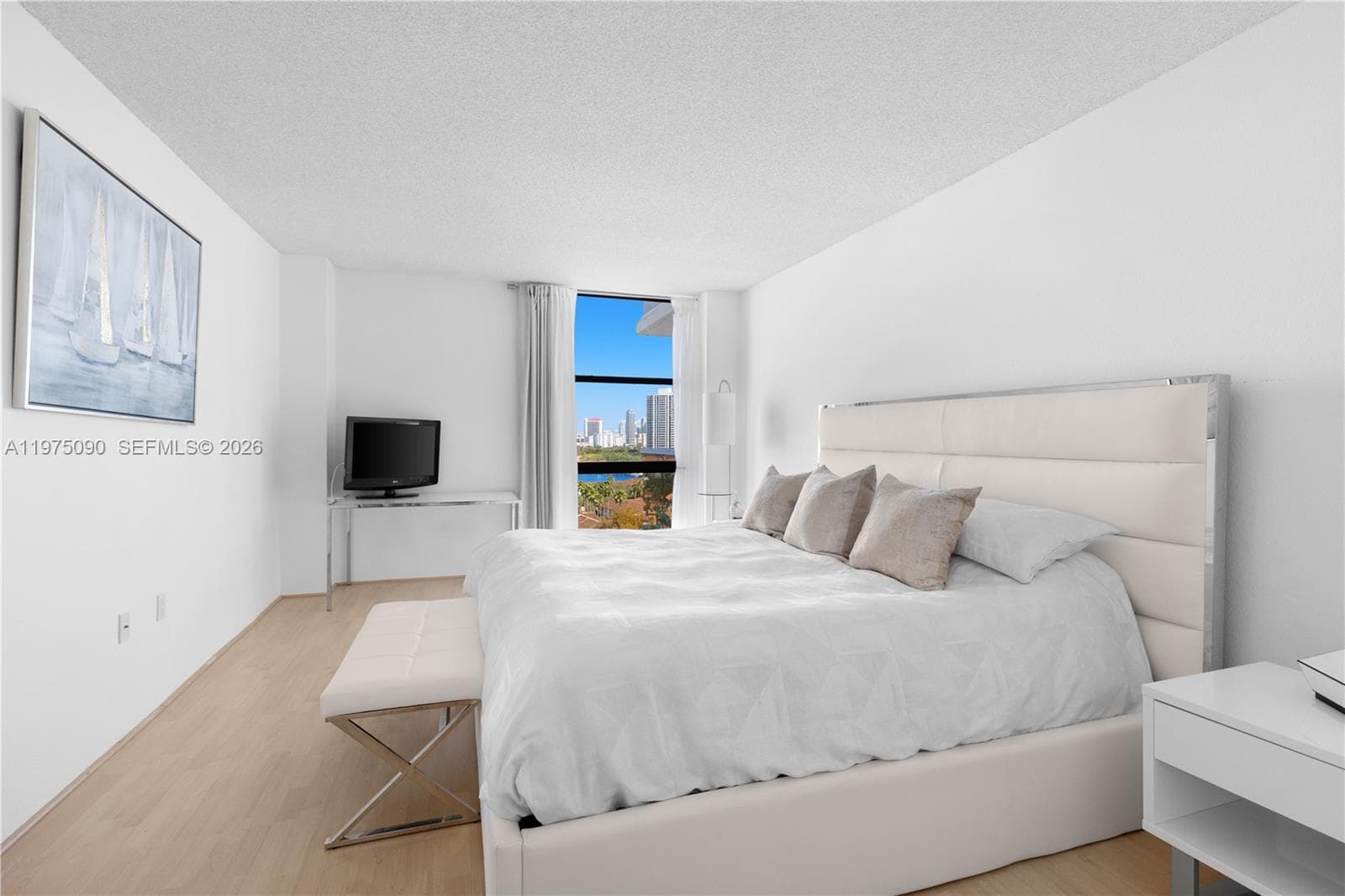 3625 N Country Club Dr 1401 photo 22