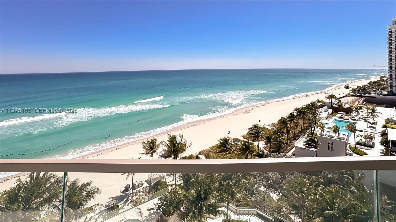 18975 Collins Ave 801 photo 9
