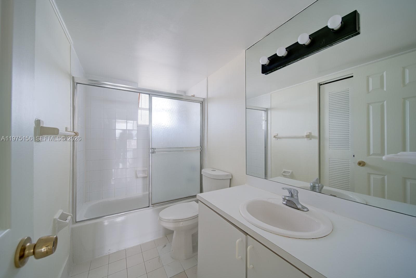 2903 Miami Beach Blvd 1006 photo 7