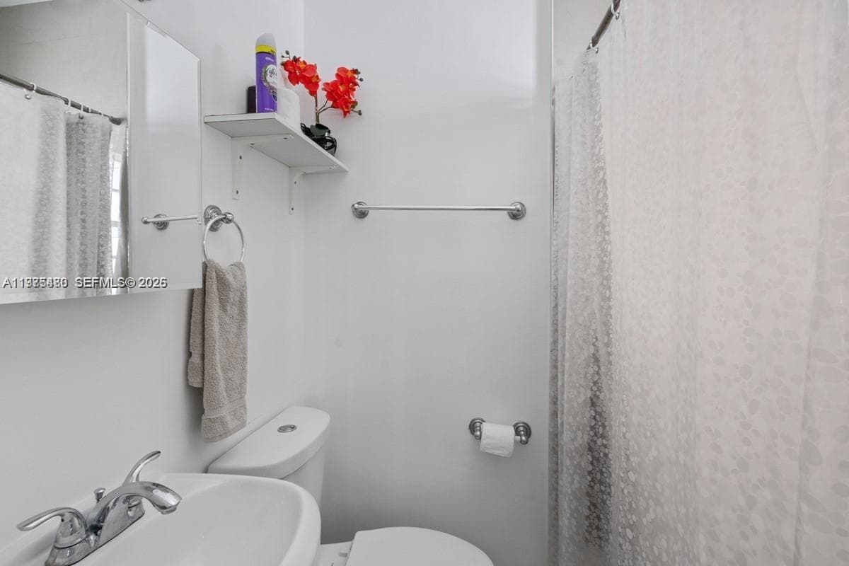 335 Ocean Dr 310 photo 10