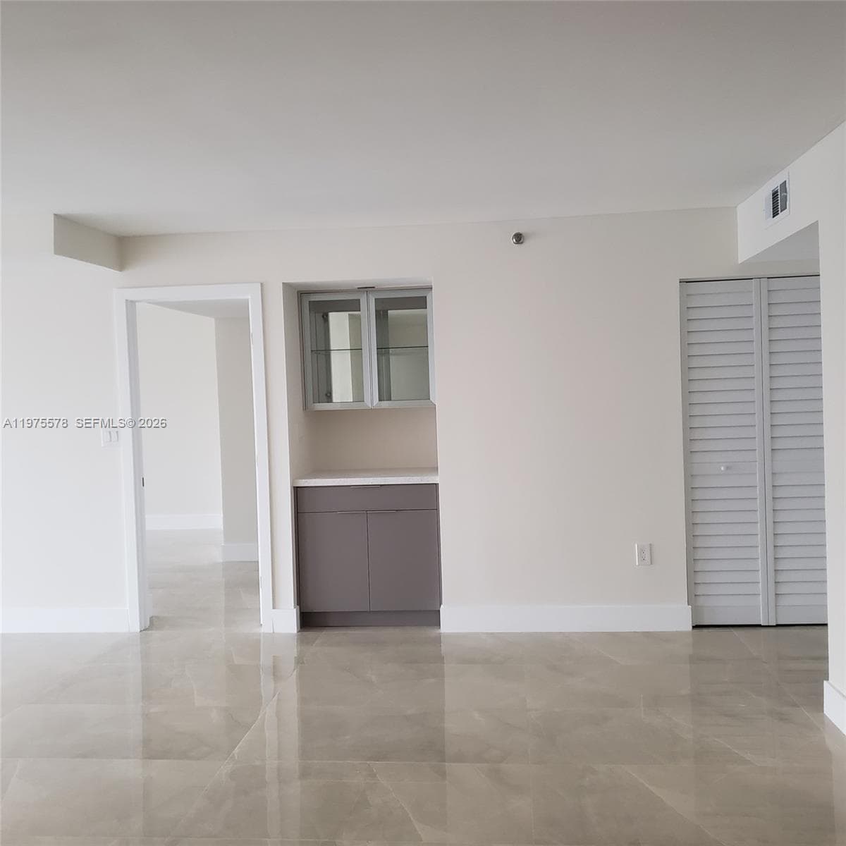 1201 Ocean Dr 3