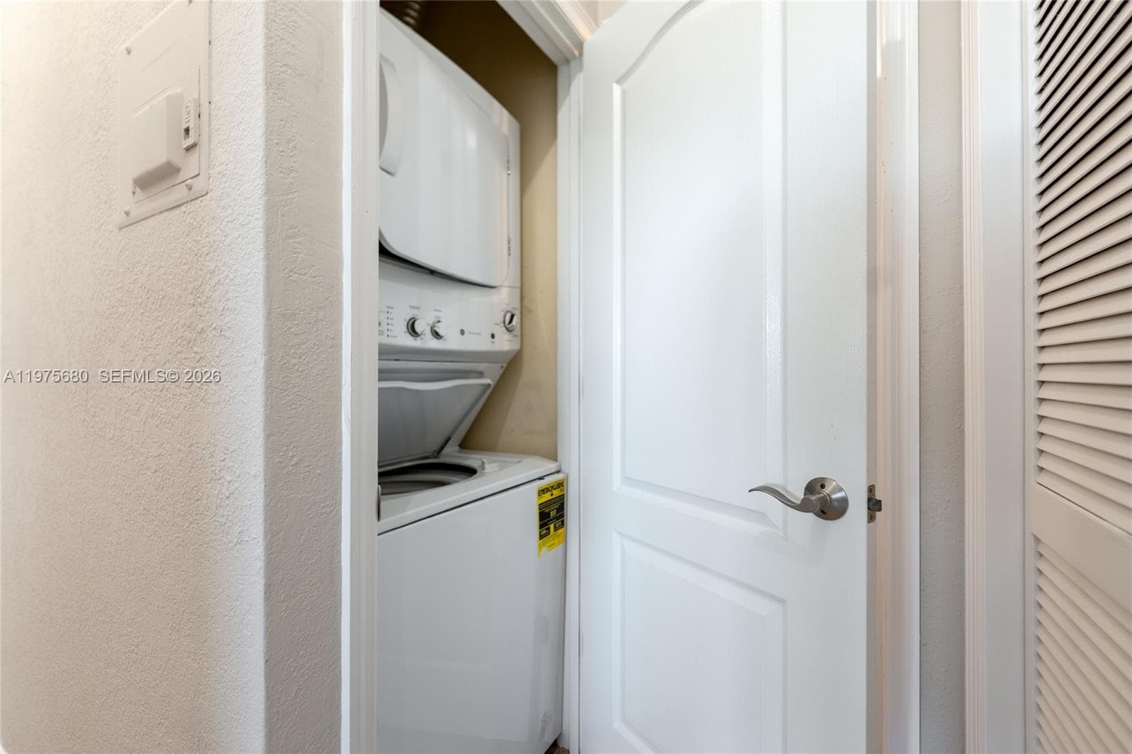 2225 123rd St 215 photo 8