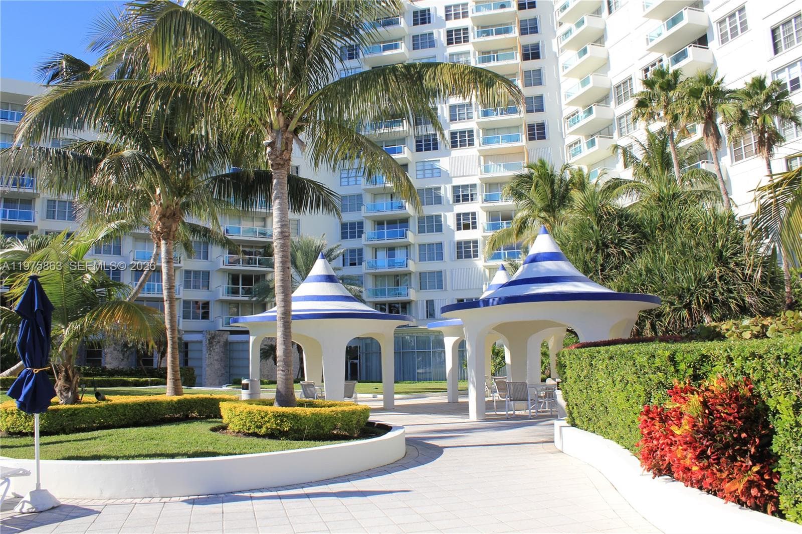 5161 Collins Ave 1012 photo 20