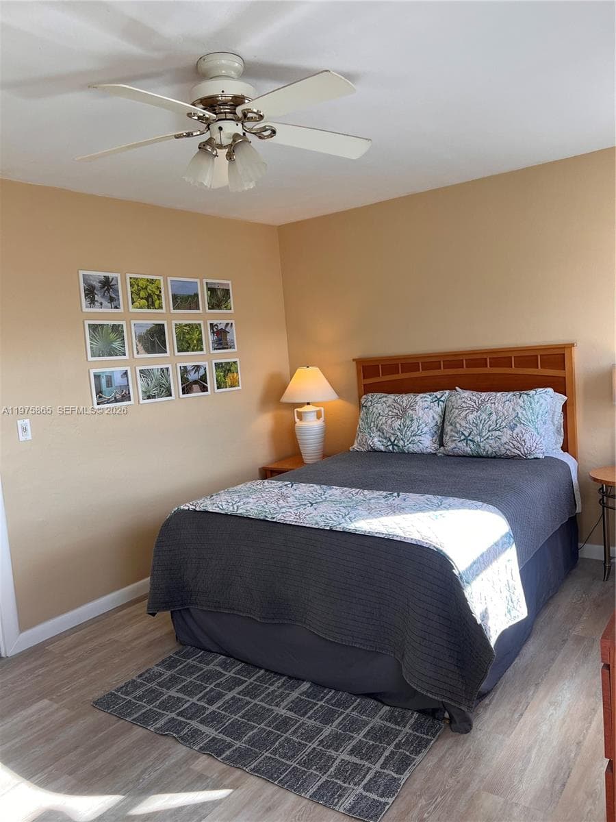 2600 N Surf Rd 403 photo 13
