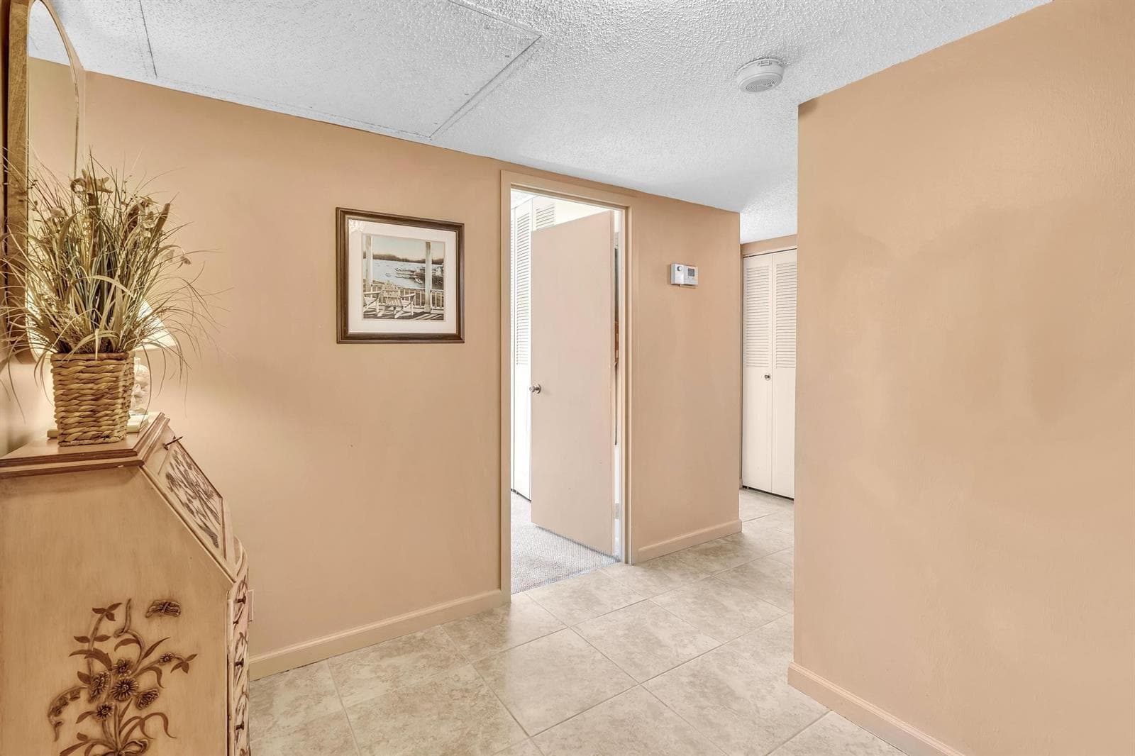 3233 NE 32nd Avenue 703 photo 5