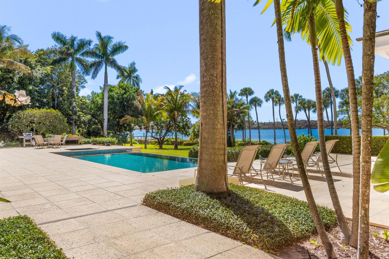 228 S Beach Road 4
