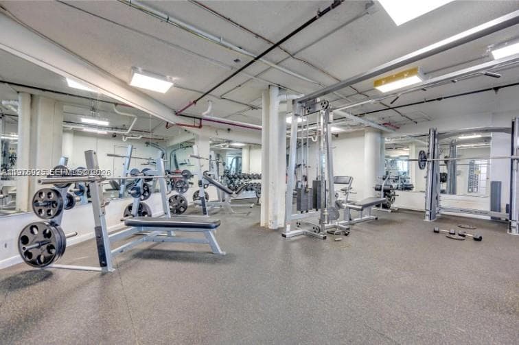 999 Brickell Bay Dr 2007 photo 4
