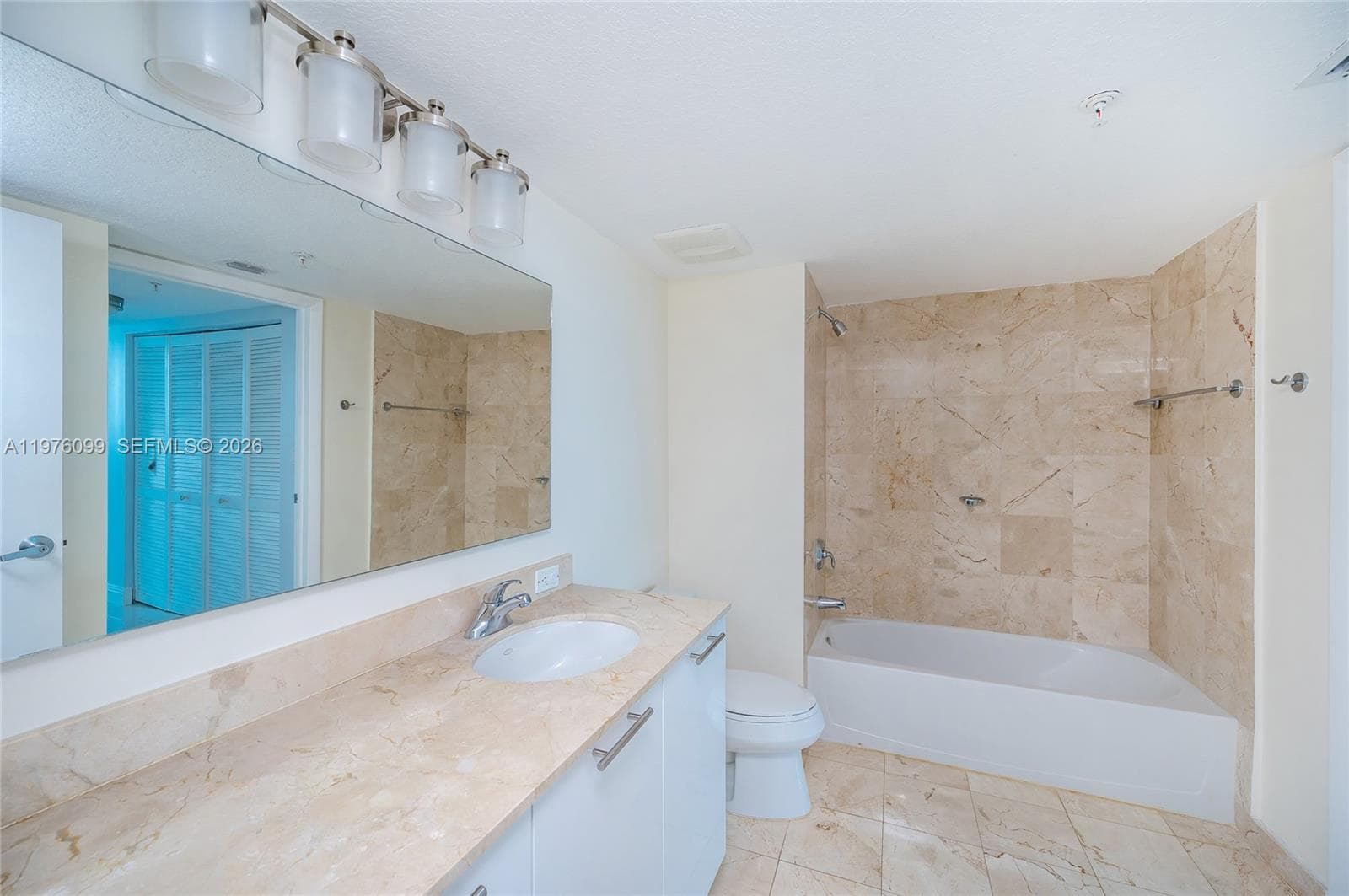 1800 N Bayshore Dr 2503 photo 24