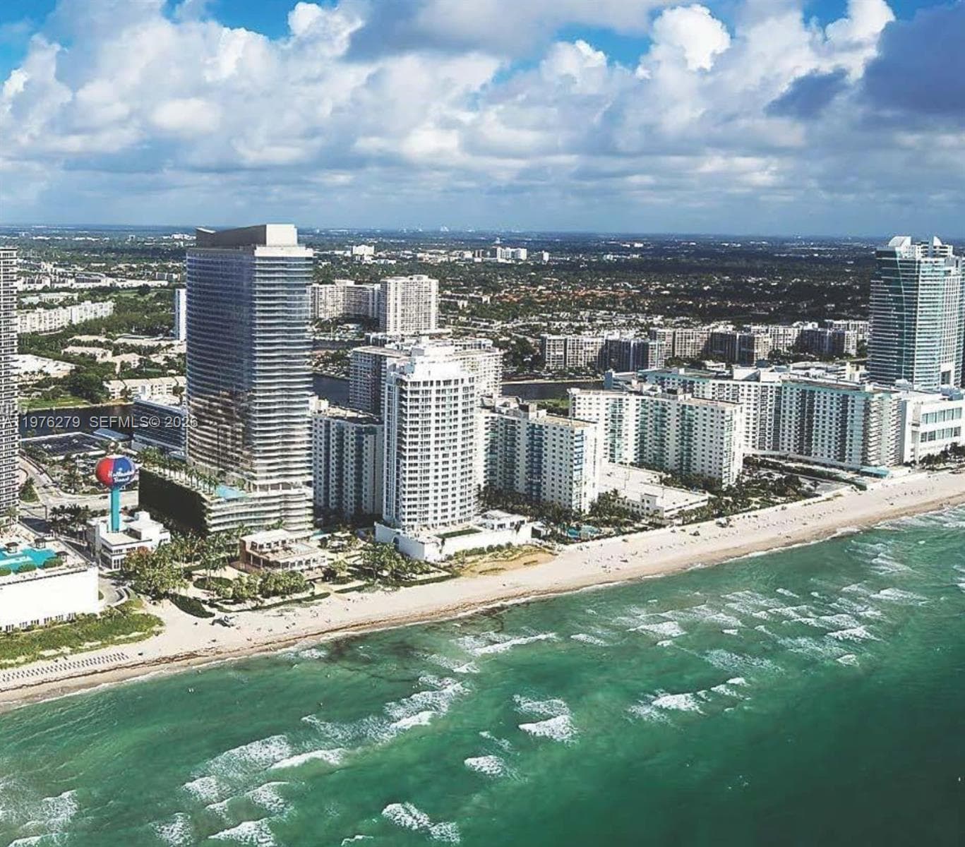 4111 Ocean Dr 4